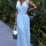 Robe Bleue Plissee Avec Encolure Enveloppe Bleu Taille Unique
