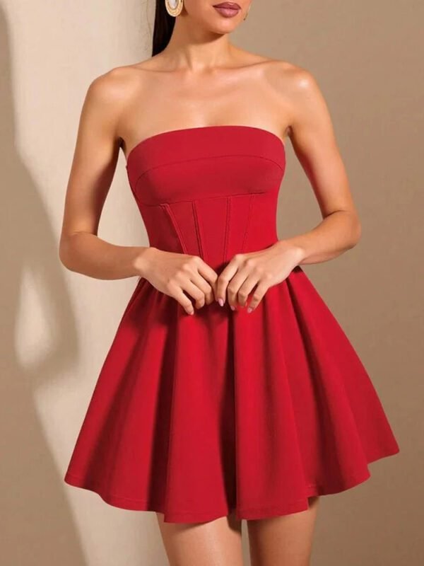 Robe Bustier Rouge Evasee Avec Corset Rouge S