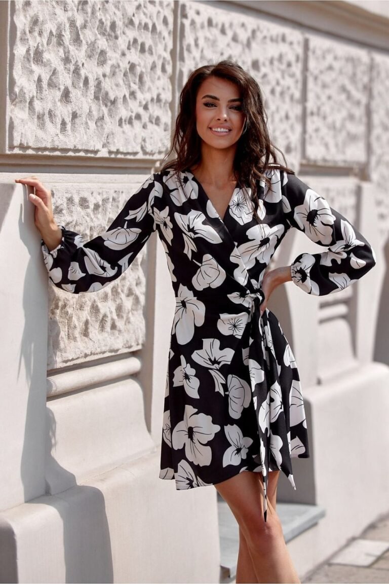 Robe Champetre Courte A Motif Manches Longues 20