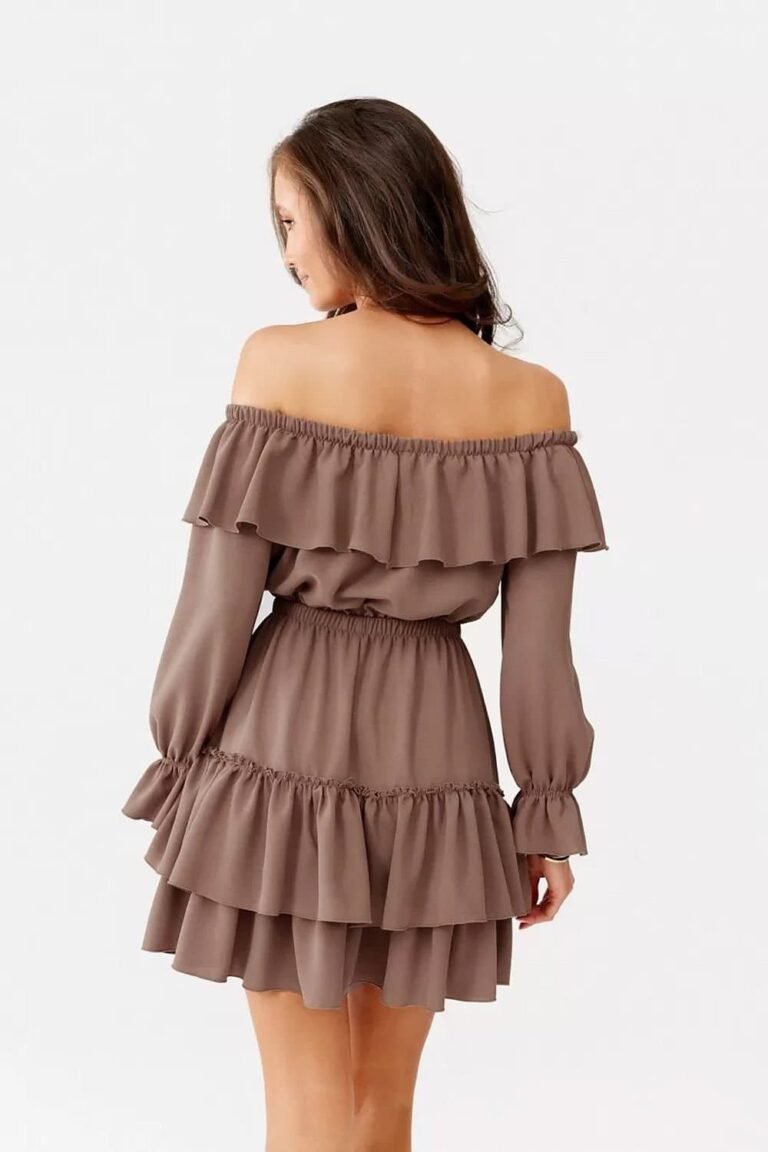 Robe Champetre Courte Marron Epaules Denudees