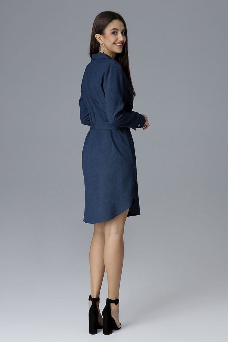 Robe Chemise Bleue Courte Et Cintree