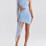 Robe Courte Asymetrique Avec Manche Longue Transparente