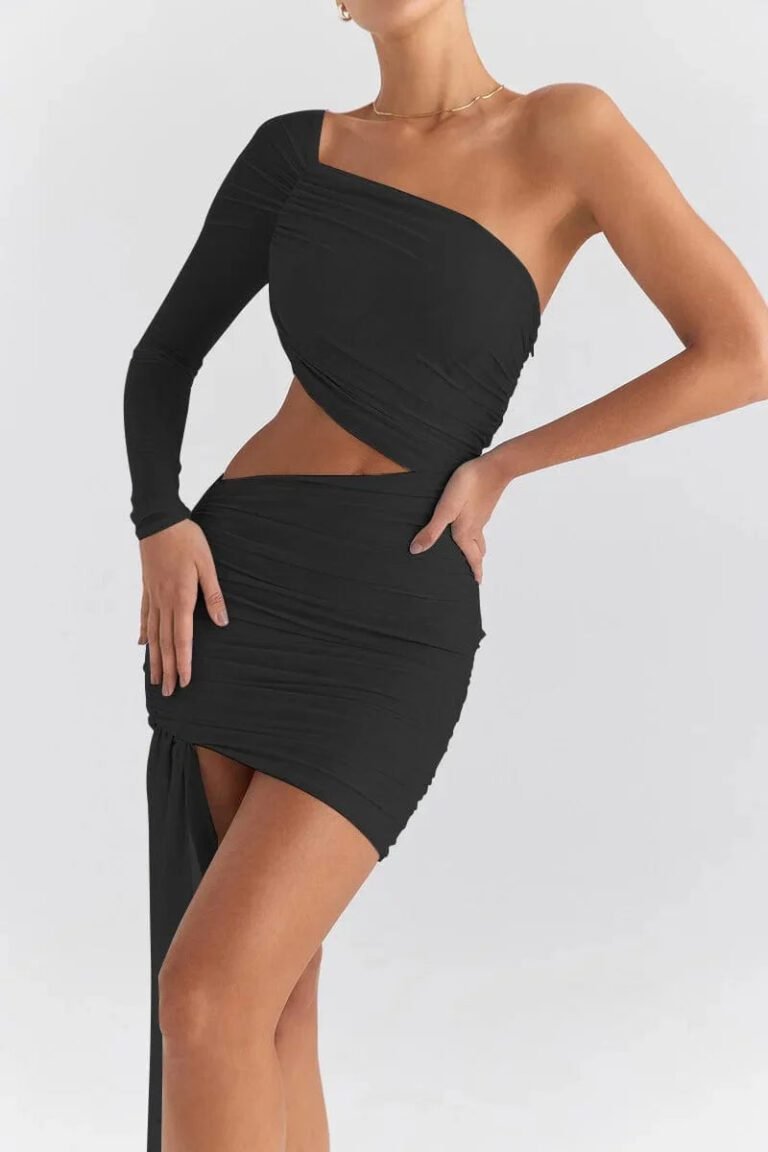 Robe Courte Asymetrique Avec Manche Longue Transparente 3