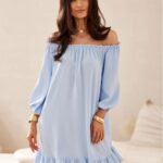 Robe Courte Bleue Ciel Epaules Denudees 3
