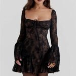 Robe Courte En Dentelle Noir S