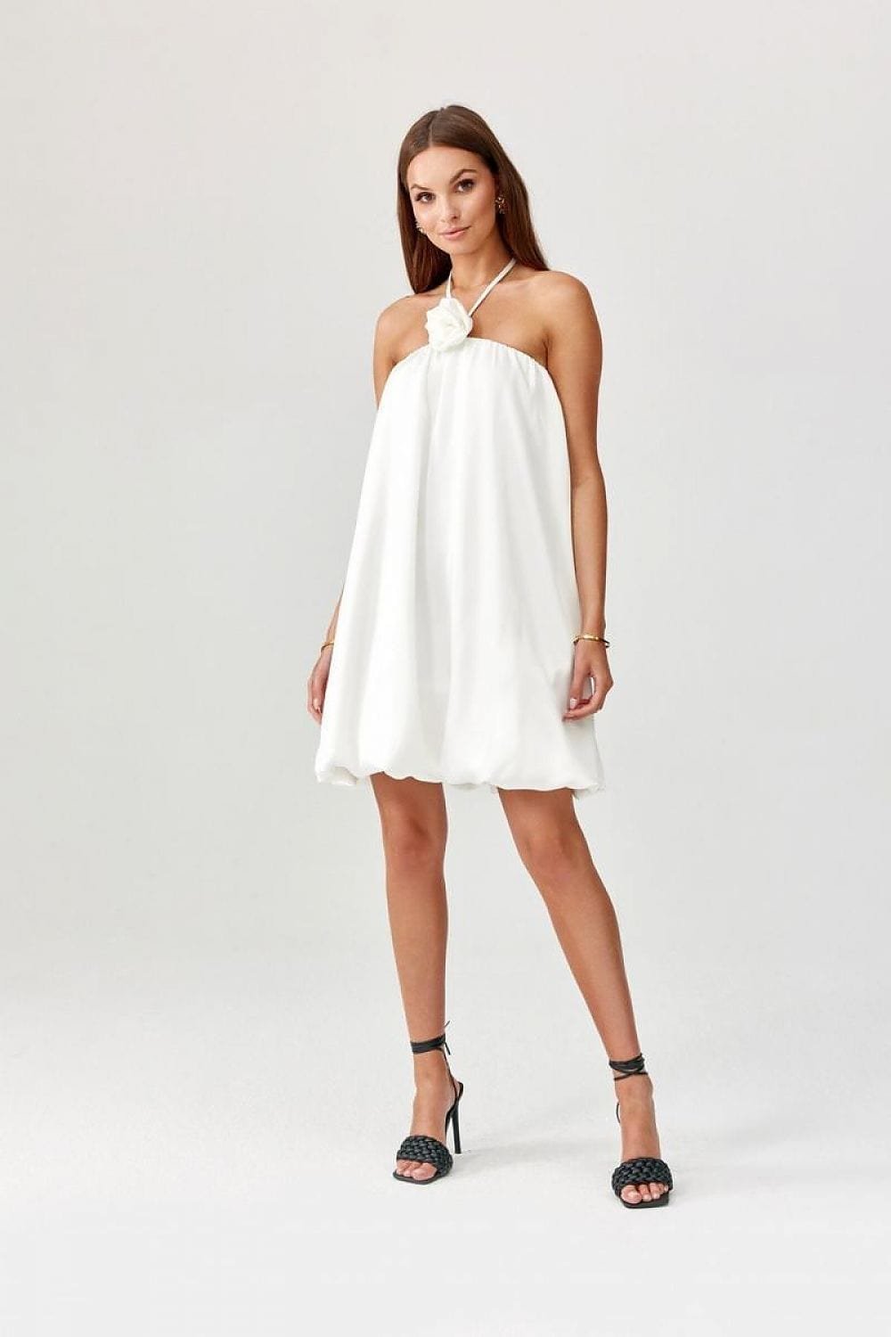 Robe De Cocktail Blanche Courte Dos Nu 2