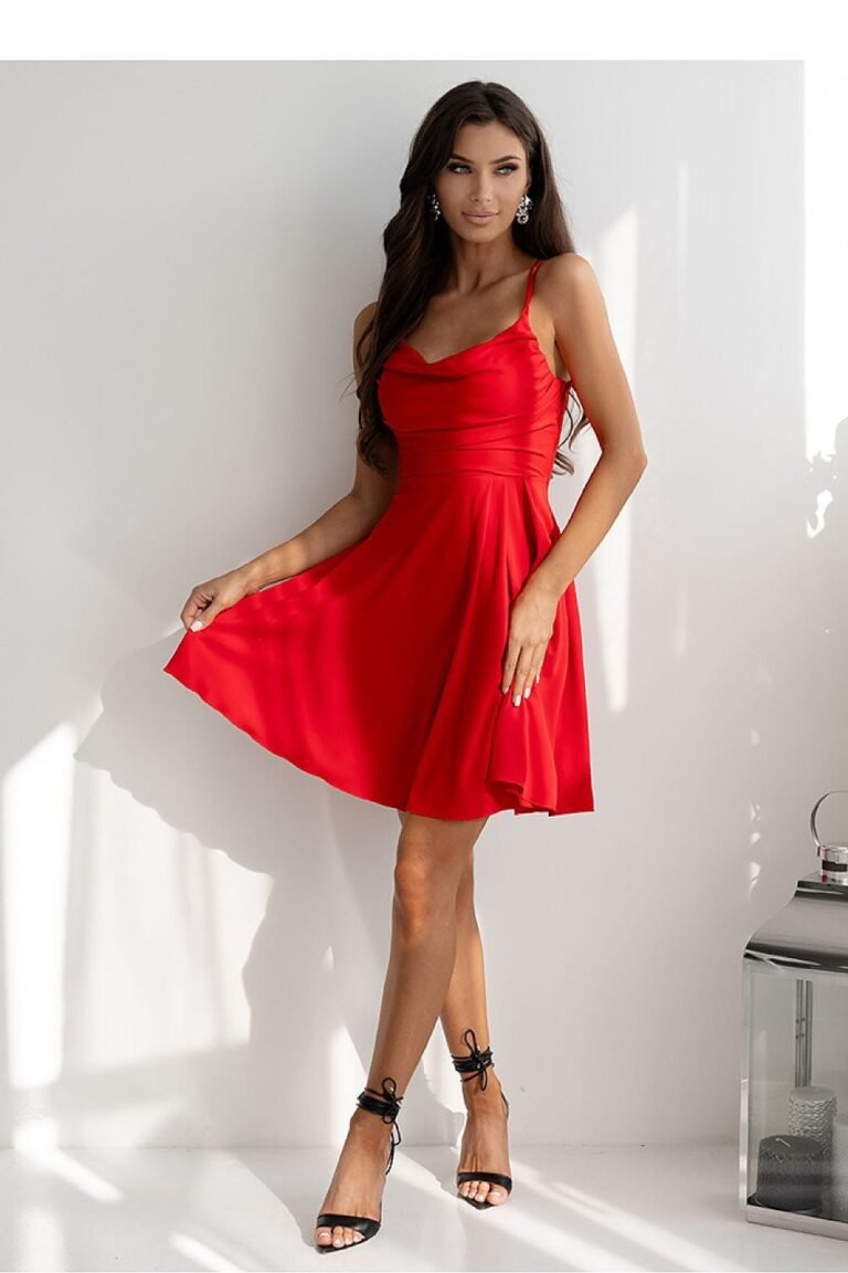 Robe De Cocktail Chic Courte A Bretelles 4