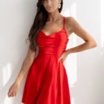 Robe De Cocktail Chic Courte A Bretelles Rouge 32