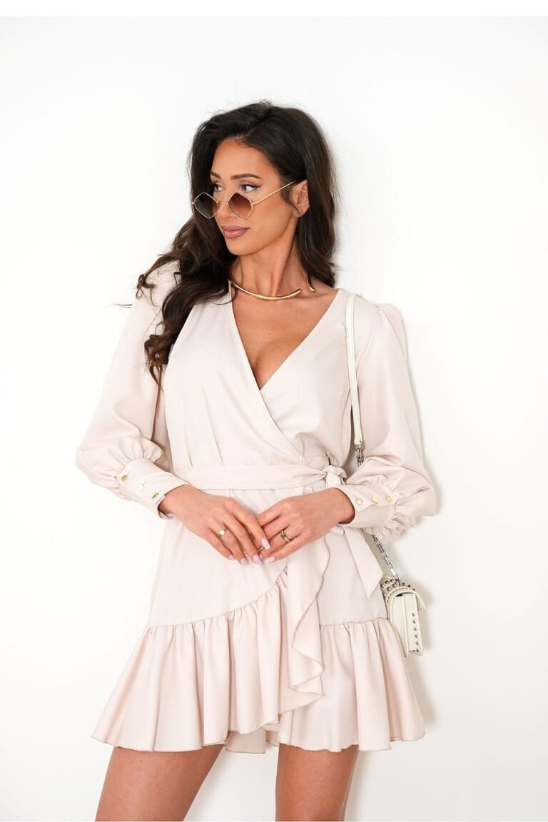 Robe De Cocktail Courte Avec Manches Longues Bouffantes 12