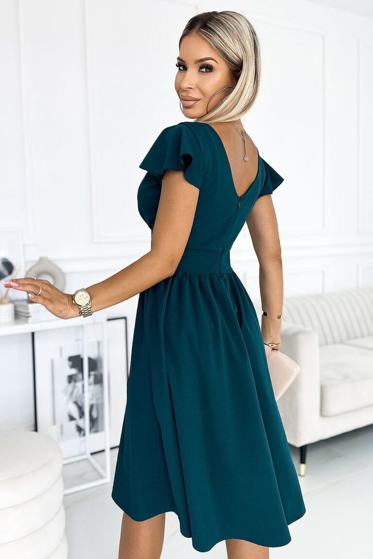 Robe De Cocktail Decolletee Manches Courtes 17