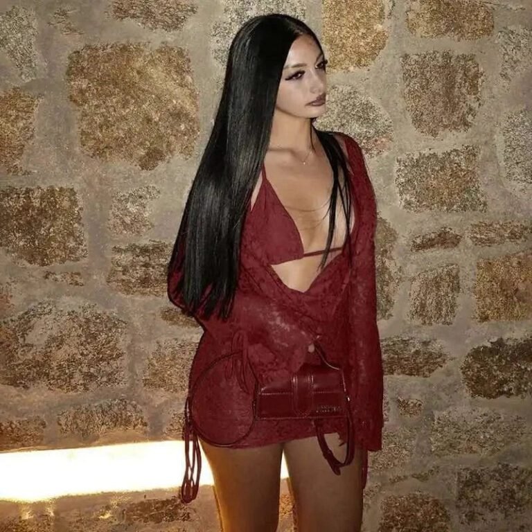 Robe De Plage En Dentelle Courte Manches Longues Bordeaux S