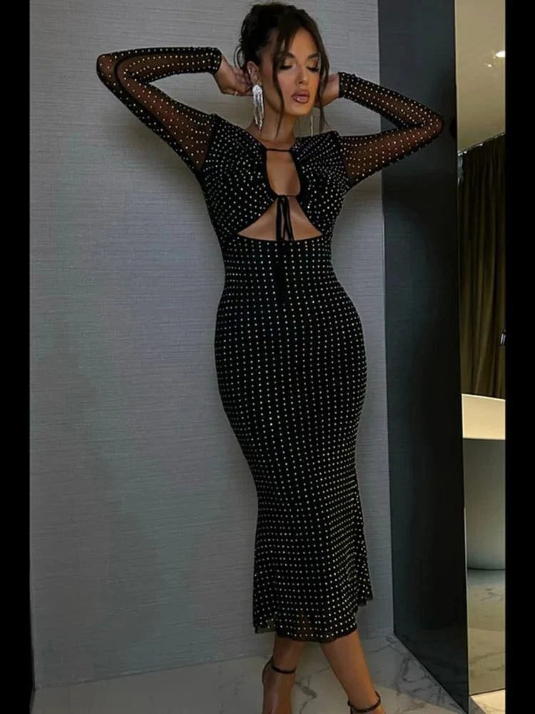 Robe De Soiree A Paillette Moulante Midi