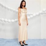 Robe De Soiree Beige Sequin Fendue 3