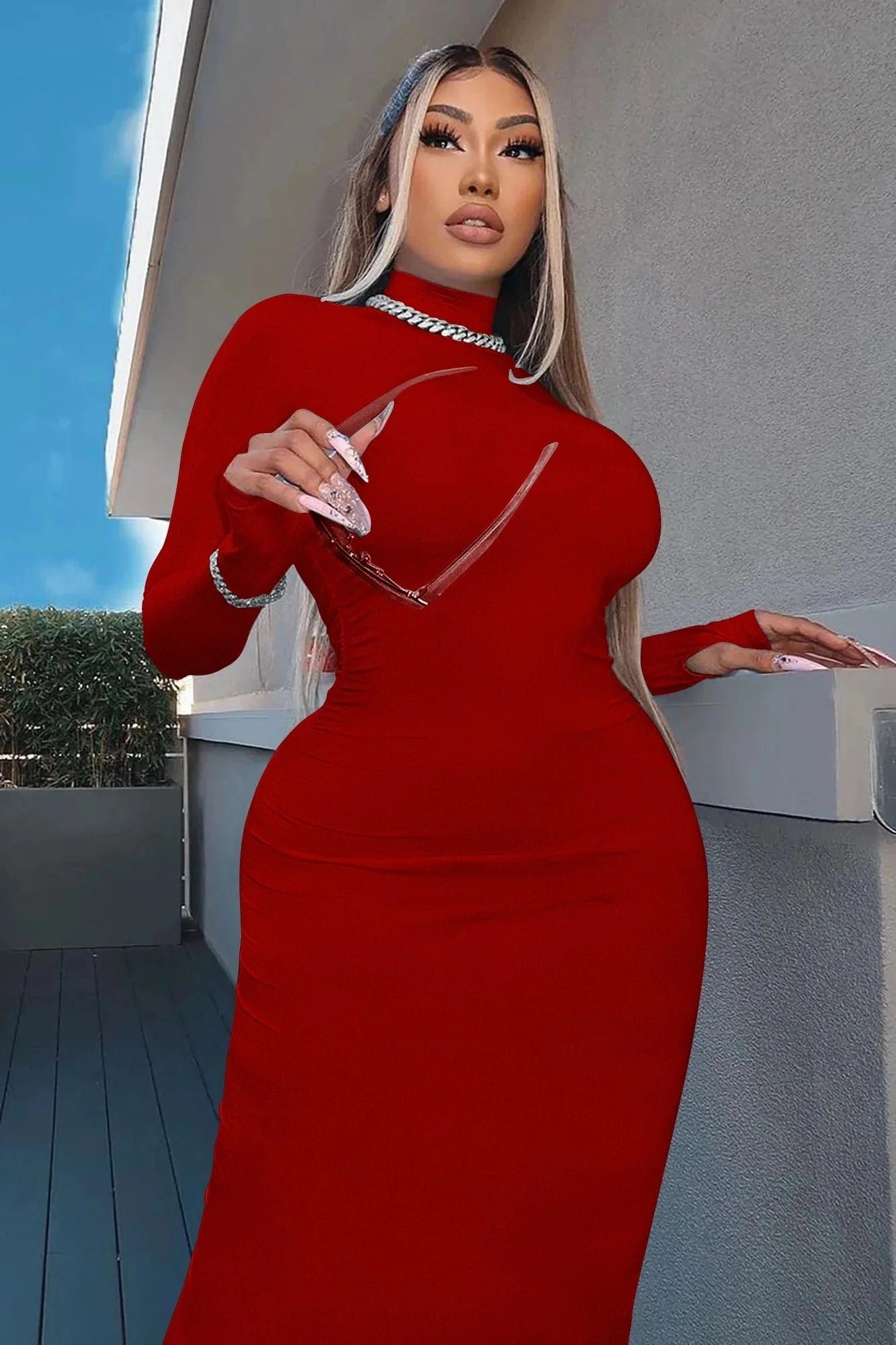 Robe De Soiree Chic Midi Moulante 3