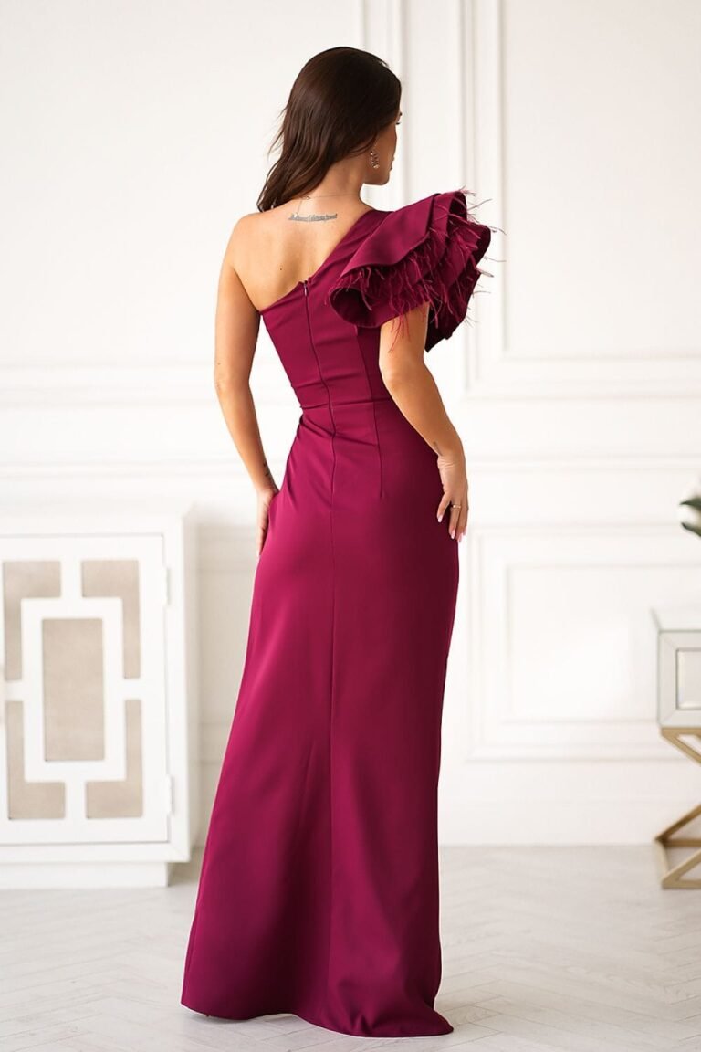 Robe De Soiree Longue Haut Asymetrique Avec Des Plumes Decoratives 10