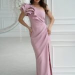 Robe De Soiree Longue Haut Asymetrique Avec Des Plumes Decoratives 16