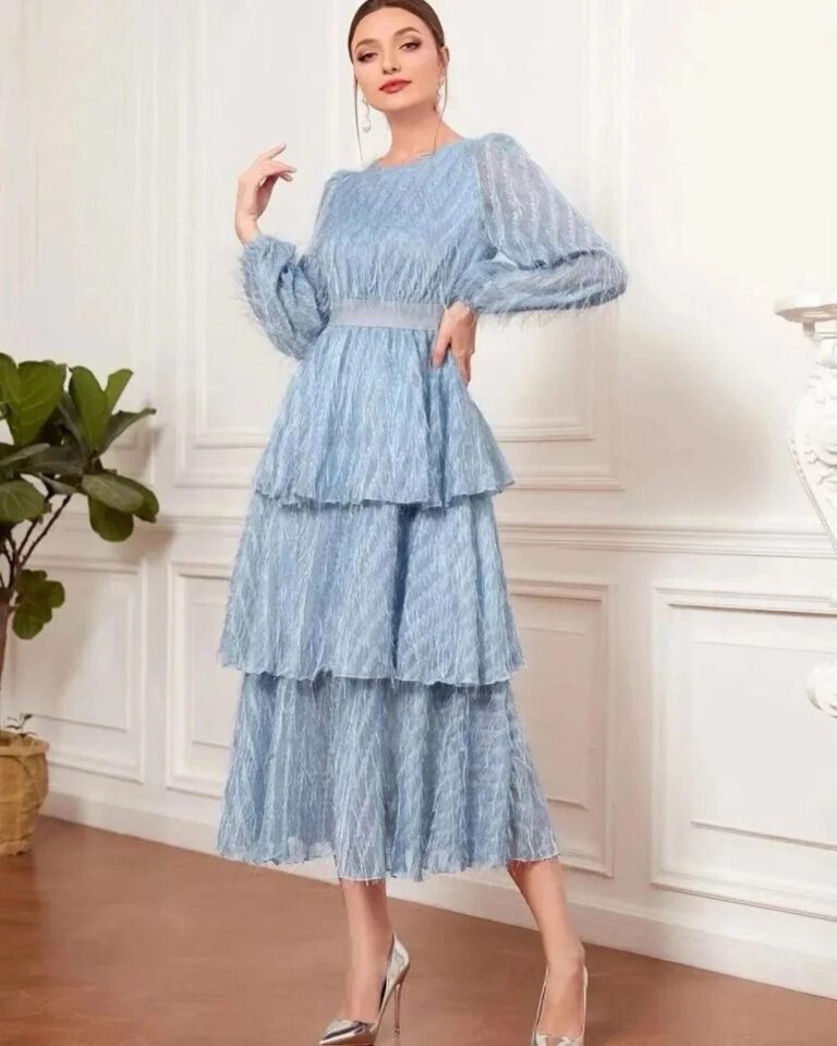 Robe De Soiree Manches Longues Col Rond Bleu S
