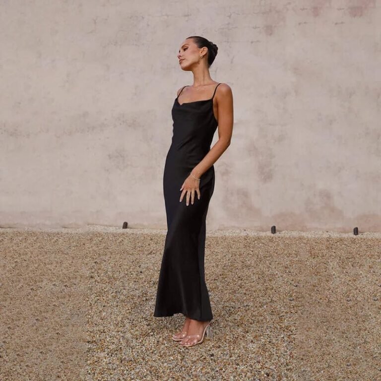 Robe Demoiselle Dhonneur En Satin Noir S