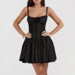 Robe Dete Courte Evasee A Bretelles Fines Noir S