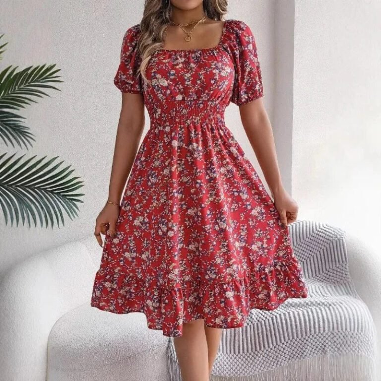 Robe Dete Fleurie Manches Courtes Col Carre Rouge S