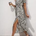 Robe Dete Motif Zebre Fendue Epaules Denudees 3