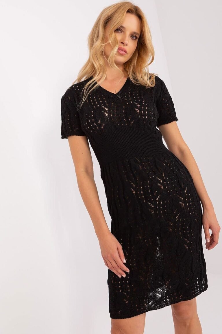 Robe En Dentelle Noire Courte