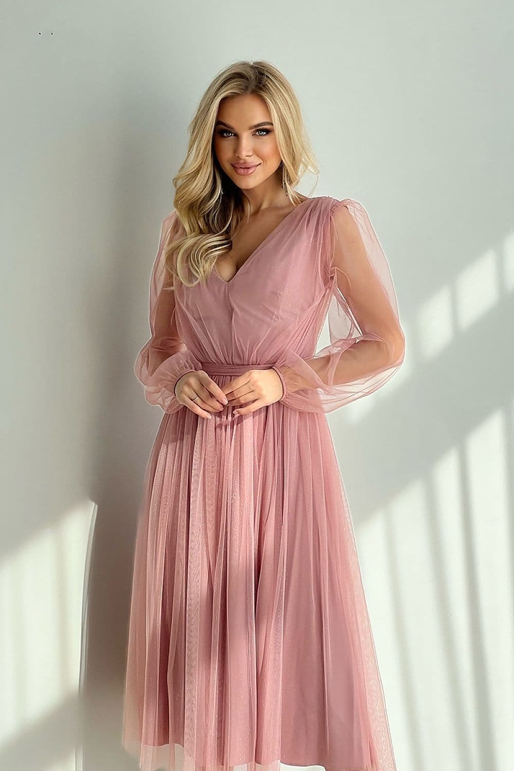 Robe En Tulle Rose Midi Manches Longues 2