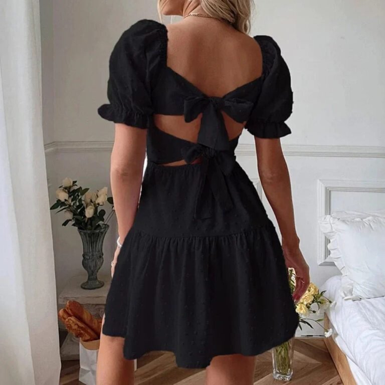 Robe Ete A Manches Bouffantes Et Encolure Carree 3