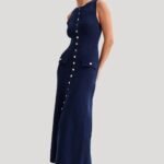 Robe Ete Chic Longue Moulante Boutonnee 2