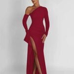 Robe Fendue Avec Epaule Denudee Rouge S