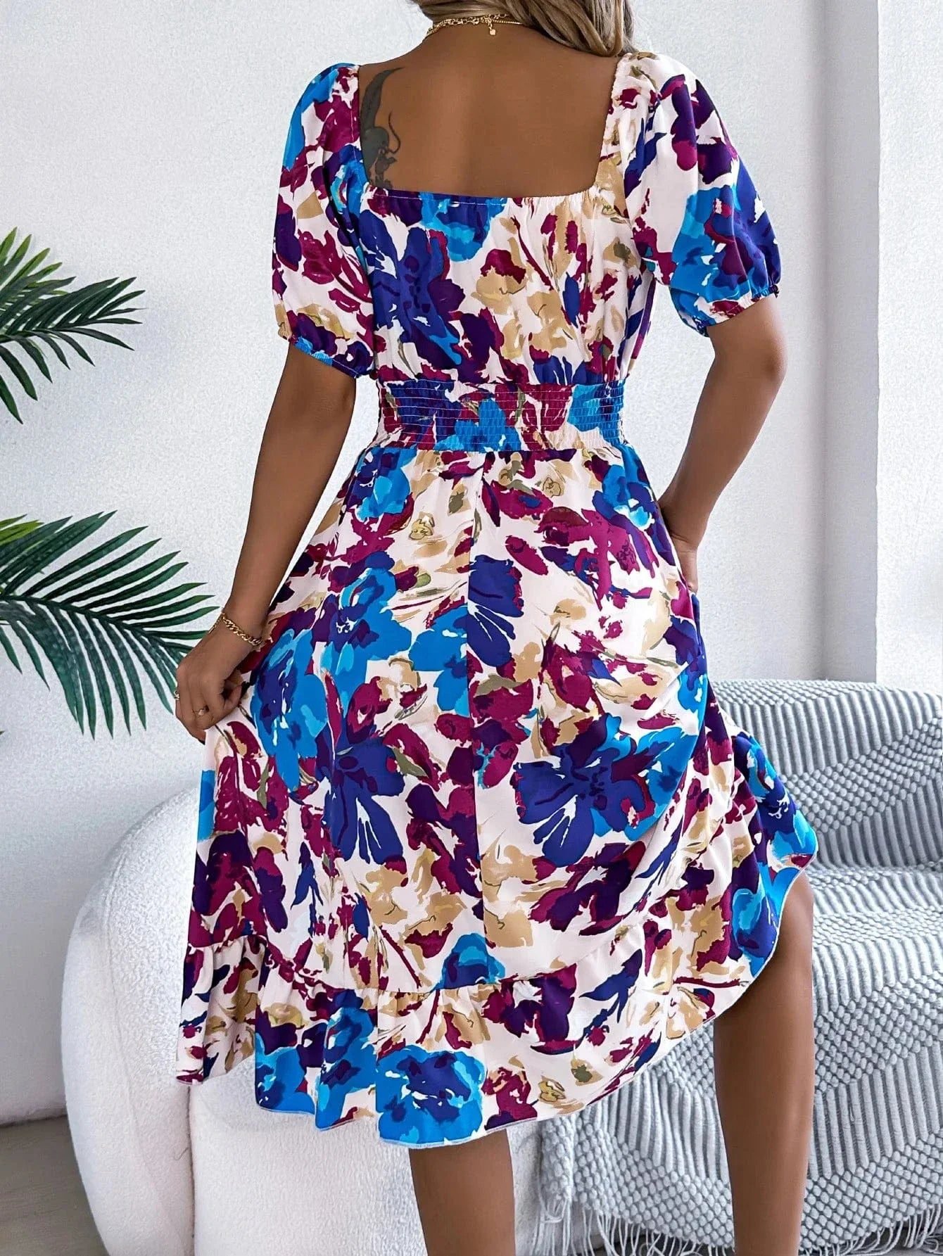 Robe Fleurie Courte Epaules Denudees Fluide 2