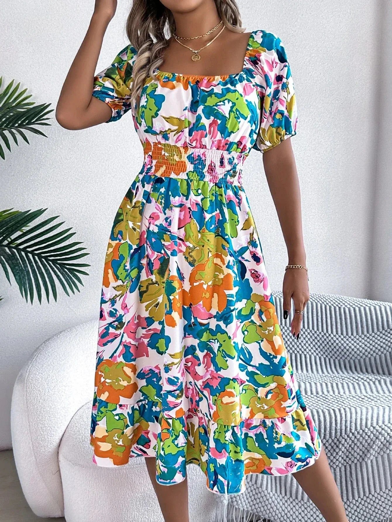 Robe Fleurie Courte Epaules Denudees Fluide Multicolore S