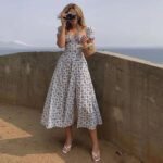 Robe Fleurie Midi Manches Courtes
