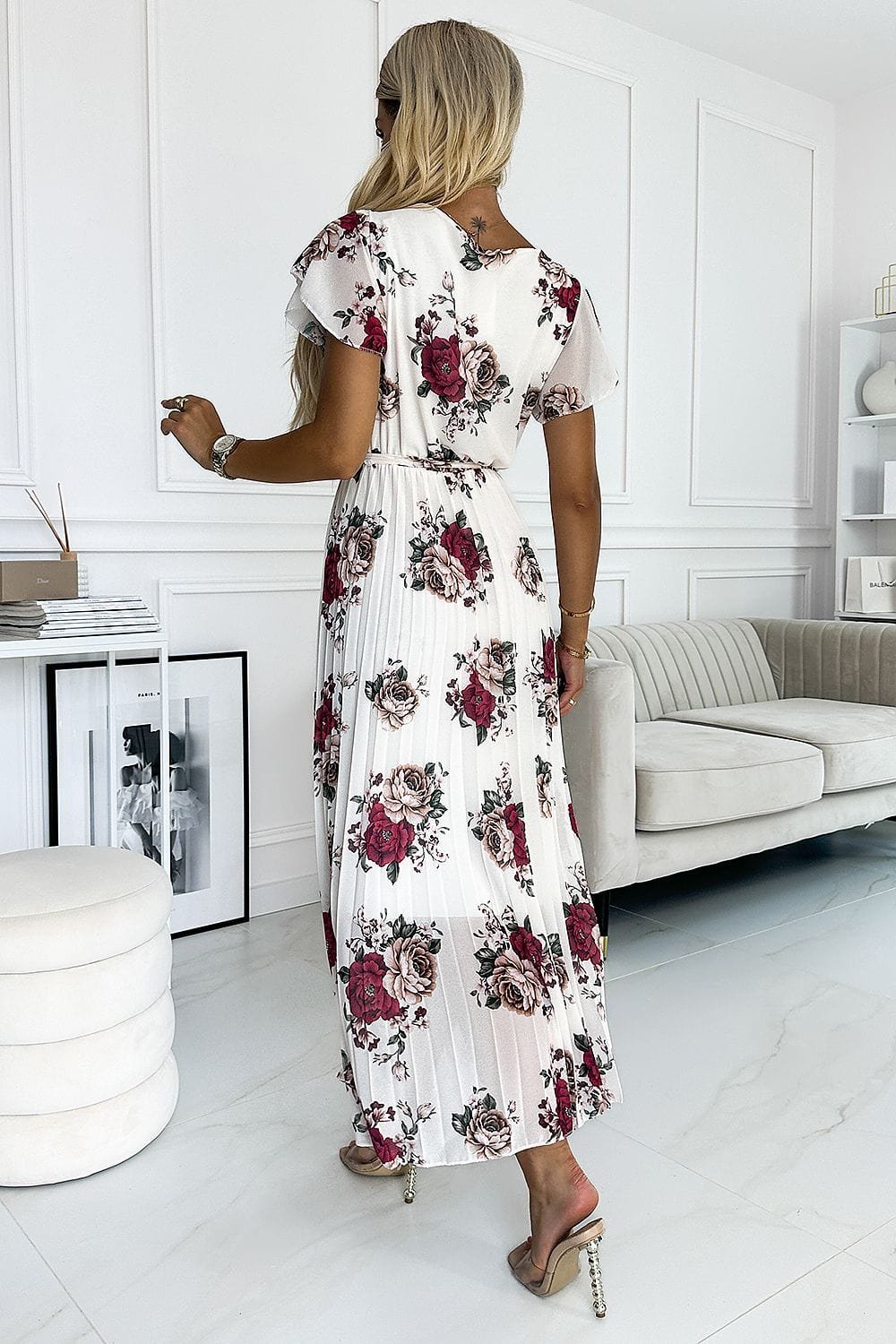 Robe Fleurie Plissee Manches Courtes