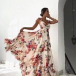 Robe Invitee Au Mariage Fleurie Longue Dos Nu 4