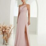 Robe Invitee De Mariage Fendue Fluide Chic 7