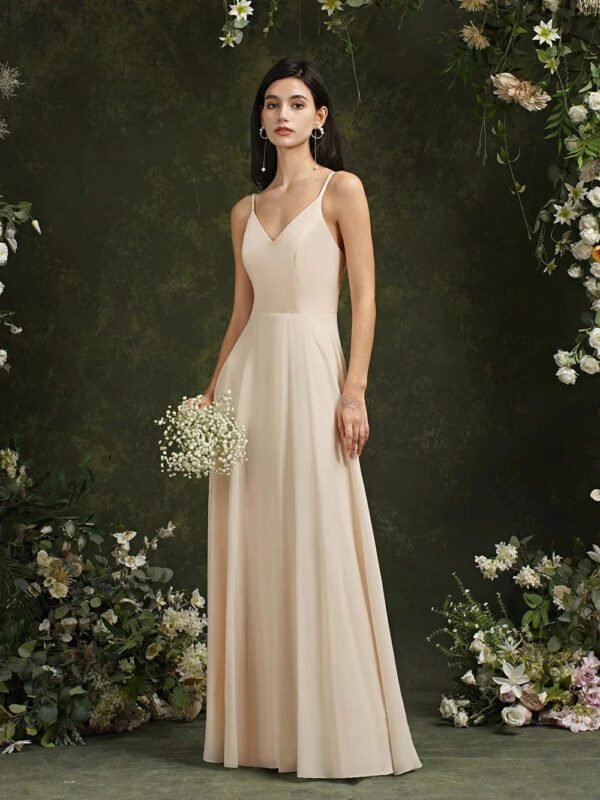 Robe Invitee De Mariage Longue Evasee A Bretelles Champagne 32