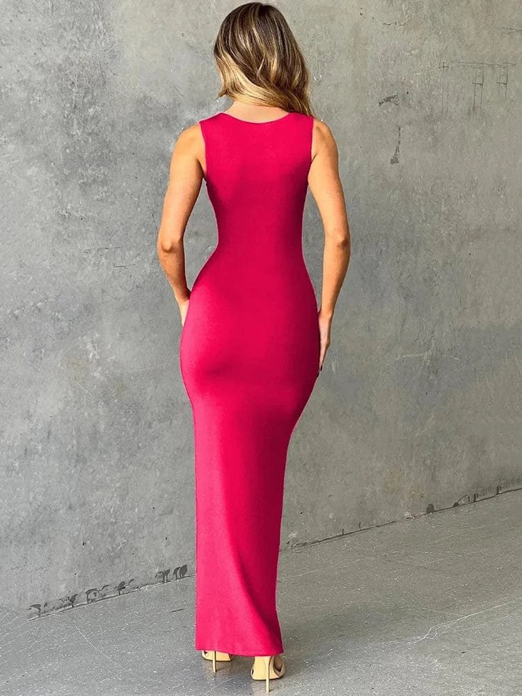 Robe Longue A Decollete Carre 2