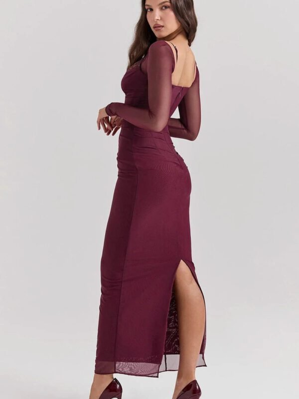 Robe Longue Bordeaux Avec Manches Longues Transparentes Bordeaux S