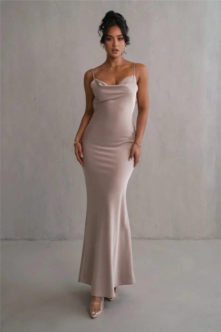 Robe Longue Dos Nu A Brettelles Spaghetti