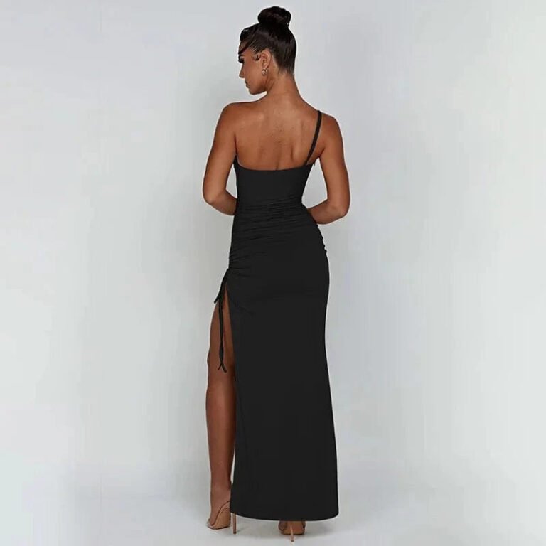 Robe Longue Fendue Avec Bretelle Fine 2