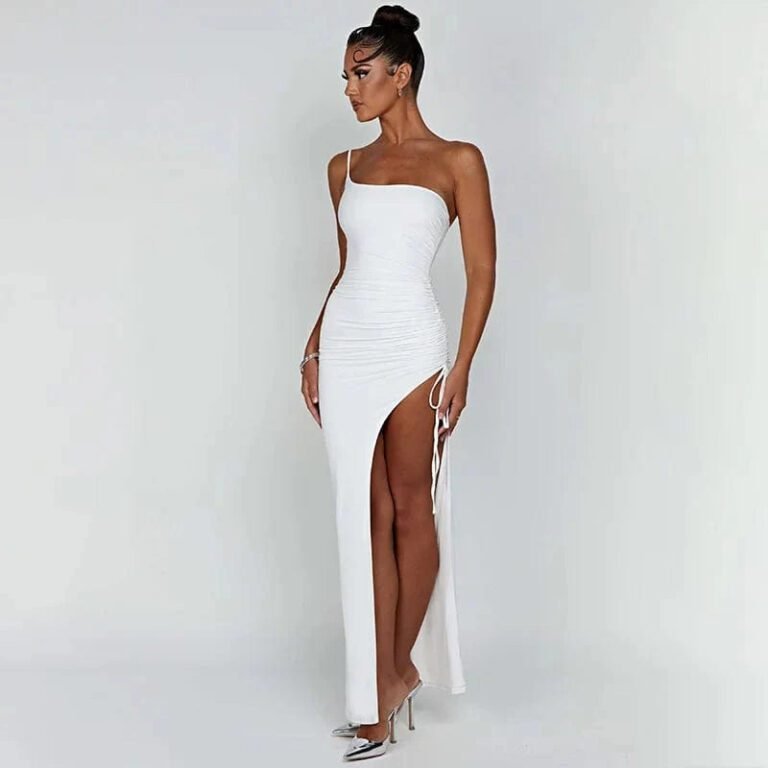 Robe Longue Fendue Avec Bretelle Fine 7