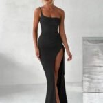 Robe Longue Fendue Avec Bretelle Fine Noir S