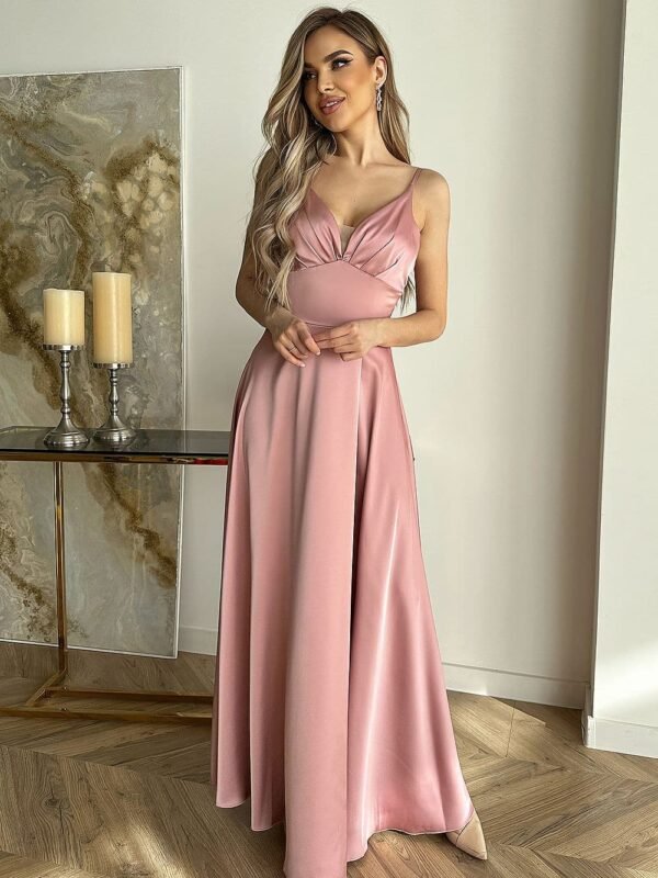 Robe Longue Rose Poudre Fendue Satinee 34