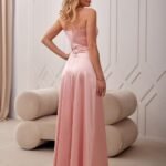Robe Longue Satin Rose Fendue Pour Invitee Au Mariage 2