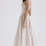 Robe Midi Evasee Fleurie Col Carre 2