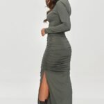 Robe Moulante Col Roule Longue Fendue