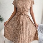 Robe Plissee A Fleurs Et Ceinture A Nouer Beige S