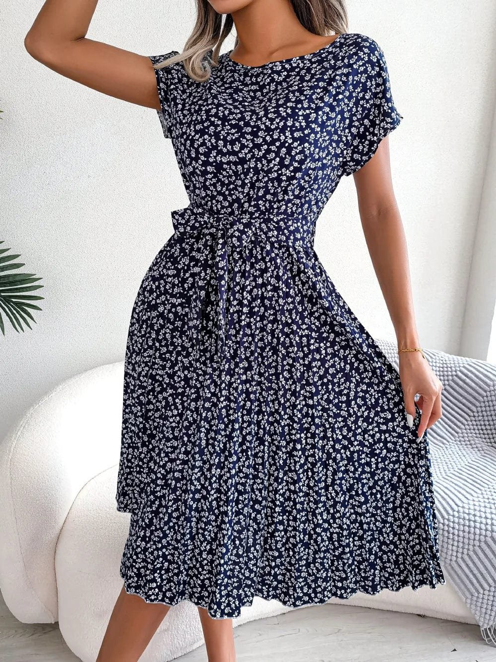 Robe Plissee A Fleurs Et Ceinture A Nouer Bleu Marine S