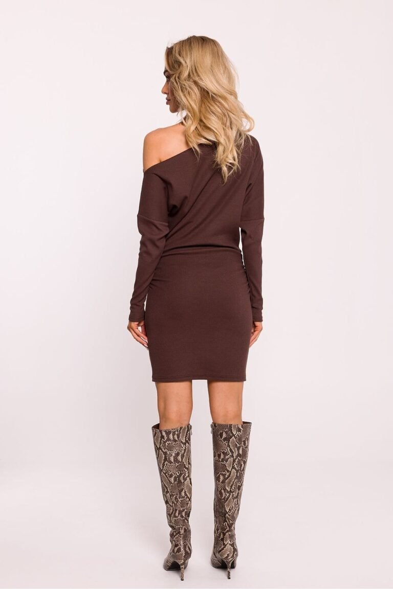 Robe Pull Courte Manches Longues Epaule Denudee 2
